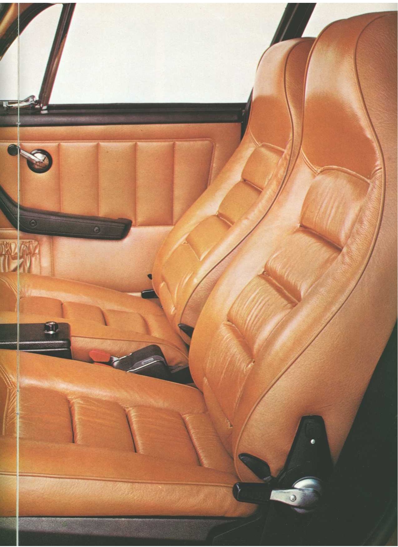 1971 Volvo P1800ES Brochure Page 8